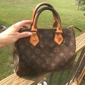 Authentic LV Speedy 25🍃🌸